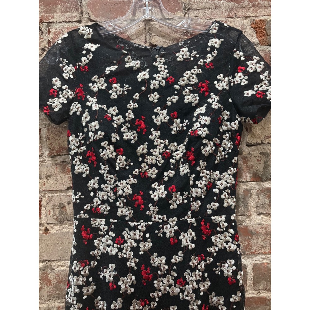 David Meister Falling Petal‎ Embroidered Sheath Dress Black Red White Size 0 - Picture 5 of 9